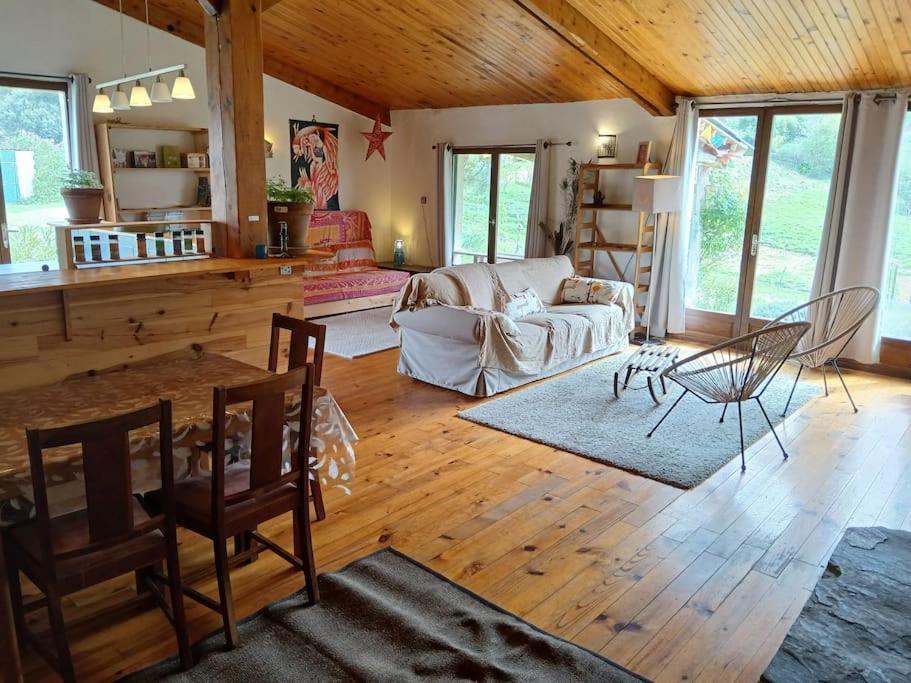Bright Loft With Mountain And Nature View Sougraigne Екстериор снимка